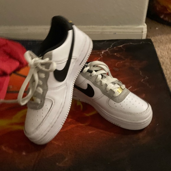 Nike air froce1 - Picture 2 of 8